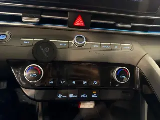 Hyundai ELANTRA Híbrido 2024 Azul Sedán 4 puertas