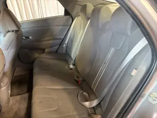 Hyundai ELANTRA Híbrido 2024 Azul Sedán 4 puertas