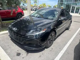 Hyundai ELANTRA 2021 SEL Sedán de 4 puertas