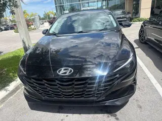 Hyundai ELANTRA 2021 SEL Sedán de 4 puertas