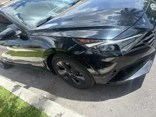 Hyundai ELANTRA 2021 SEL Sedán de 4 puertas