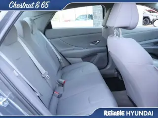 Hyundai ELANTRA 2024 SE Sedán de 4 puertas