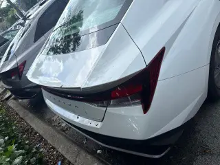 Hyundai ELANTRA 2025 SE Sedán de 4 puertas