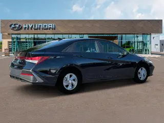 Hyundai ELANTRA 2024 SE Sedán de 4 puertas