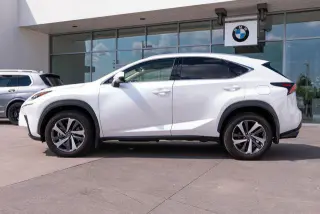 Lexus NX 300 2020 AWD Crossover de 4 puertas
