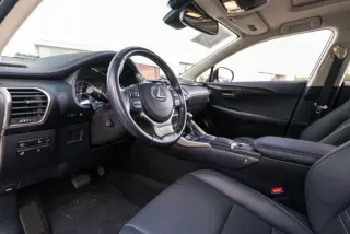 Lexus NX 300 2020 AWD Crossover de 4 puertas