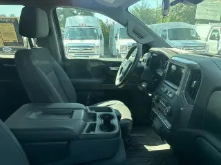 Chevrolet Silverado 1500 2019 4x4 Custom Trail Boss cabina doble de 4 puertas y caja corta de 5.8 pies