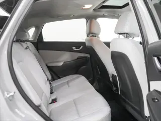 Hyundai KONA 2023 SEL Crossover de 4 puertas