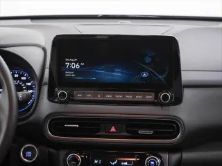 Hyundai KONA 2023 SEL Crossover de 4 puertas