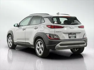 Hyundai KONA 2023 SEL Crossover de 4 puertas