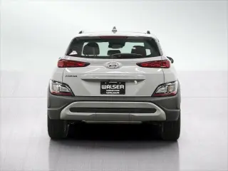 Hyundai KONA 2023 SEL Crossover de 4 puertas