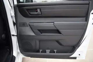 Toyota Tundra 2026 4x4 SR 4dr CrewMax Cab Pickup SB