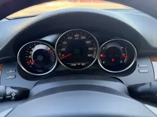 2005 Acura RL