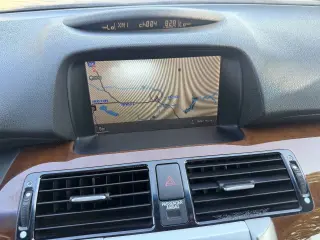 2005 Acura RL