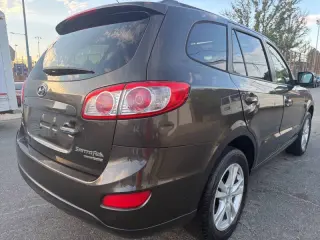 Hyundai Santa Fe 2011