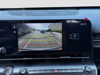 Hyundai KONA 2026 SEL Premium SUV de 4 puertas