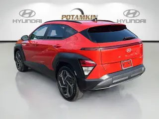 Hyundai KONA 2026 SEL Premium SUV de 4 puertas