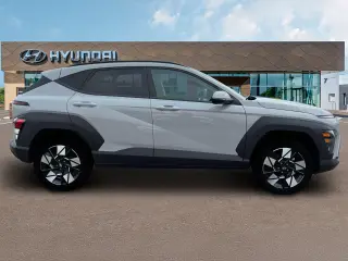 Hyundai KONA 2024 SEL Crossover de 4 puertas