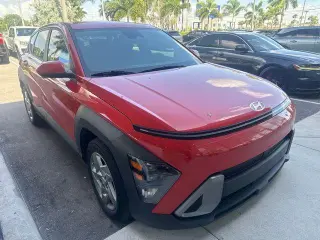 Hyundai KONA 2024 SE Crossover de 4 puertas