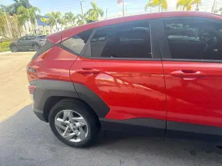 Hyundai KONA 2024 SE Crossover de 4 puertas