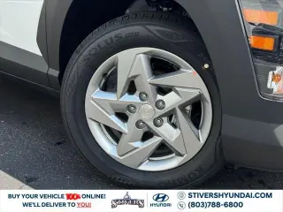 Hyundai KONA 2027 SE SUV de 4 puertas
