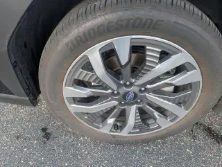 Subaru Forester 2025 AWD Touring Híbrido 4p Crossover