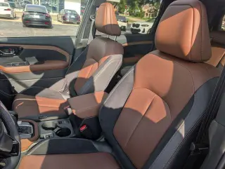 Subaru Forester 2025 AWD Touring Híbrido 4p Crossover