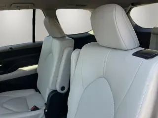 Toyota Grand Highlander 2024 AWD XLE 4dr SUV