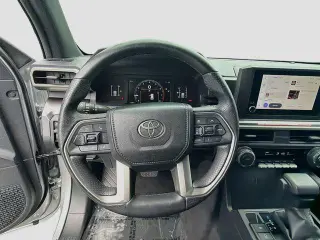 Toyota 4Runner 2025 4x4 SR5 4 puertas SUV