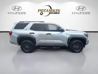 Toyota 4Runner 2025 4x4 SR5 4 puertas SUV
