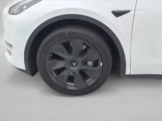 Tesla Model Y 2023 Tracción Total Gran Autonomía de 4 puertas