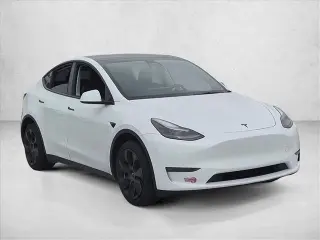 Tesla Model Y 2023 Tracción Total Gran Autonomía de 4 puertas