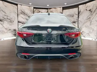 Alfa Romeo Giulia 2019 AWD Ti 4dr Sedán