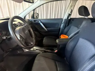 Subaru Forester 2016 Tracción en las cuatro ruedas (AWD) 2.5i Premium 4 puertas vagoneta transmisión variable continua (CVT)
