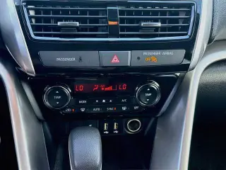 Mitsubishi Eclipse Cross 2024 AWD SE Crossover de 4 puertas
