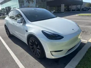 Tesla Model Y 2022 AWD Performance Crossover de 4 puertas