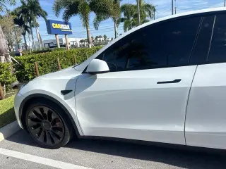 Tesla Model Y 2022 AWD Performance Crossover de 4 puertas