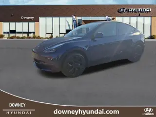 Tesla Model Y 2025 Larga Autonomía 4dr Crossover