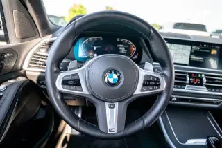 BMW X7 2022 AWD xDrive40i 4puertas Vehículo de Actividad Deportiva