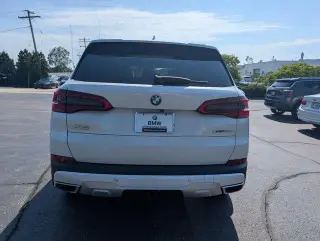 BMW X5 2019 AWD xDrive40i 4puertas Vehículo de Actividad Deportiva