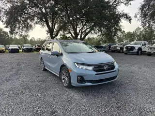 Honda Odyssey 2025 Touring Miniván de 4 puertas