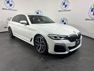 BMW Serie 5 2023 Tracción en las Cuatro Ruedas 530i xDrive Sedán de 4 Puertas
