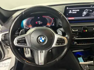 BMW Serie 5 2023 Tracción en las Cuatro Ruedas 530i xDrive Sedán de 4 Puertas