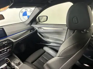 BMW Serie 5 2023 Tracción en las Cuatro Ruedas 530i xDrive Sedán de 4 Puertas