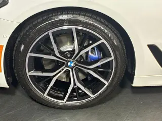 BMW Serie 5 2023 Tracción en las Cuatro Ruedas 530i xDrive Sedán de 4 Puertas