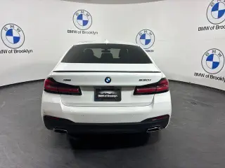 BMW Serie 5 2023 Tracción en las Cuatro Ruedas 530i xDrive Sedán de 4 Puertas