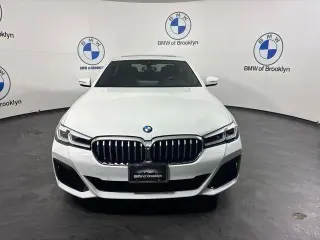 BMW Serie 5 2023 Tracción en las Cuatro Ruedas 530i xDrive Sedán de 4 Puertas