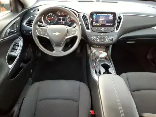 Chevrolet Malibu 2025 LT Sedán de 4 puertas con 1LT
