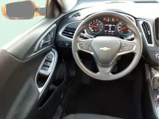 Chevrolet Malibu 2025 LT Sedán de 4 puertas con 1LT