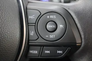 Toyota RAV4 Hybrid 2022 AWD XLE 4dr SUV